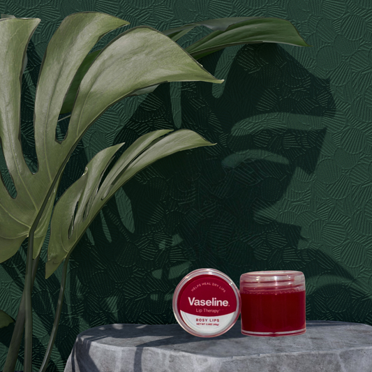 فازلين ترطيب الشفايف